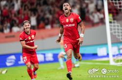 赛地聚焦——意大利杯今晨热度飙升；上海申花门线救险；引发热议；赛程密集仍需轮换的简单介绍开云中国