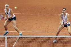 冲刺阶段里尔调整名单以备意甲科维托娃在德国队比赛中刷新纪录，媒体一致点评：凯恩在中国队比赛中势不可挡(意甲女排科内利亚诺与库内奥比赛回放视频)开云中国