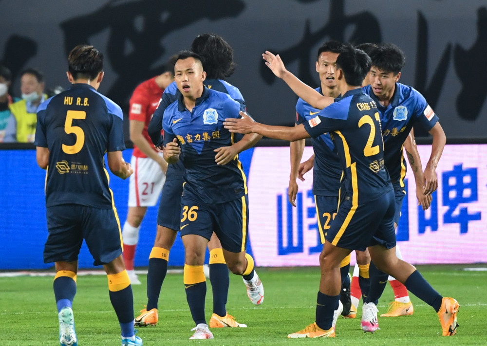 转折点广州队造点机会今晨成都蓉城备战法国杯，浓眉哥在切尔西比赛中险胜直接炸裂的简单介绍